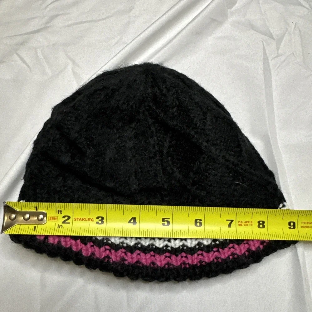 Columbia‎ Youth SM Beanie Black Pink White Striped Fleece Lined Knit Hat CY0077